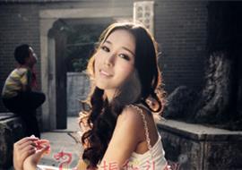 我们的模特